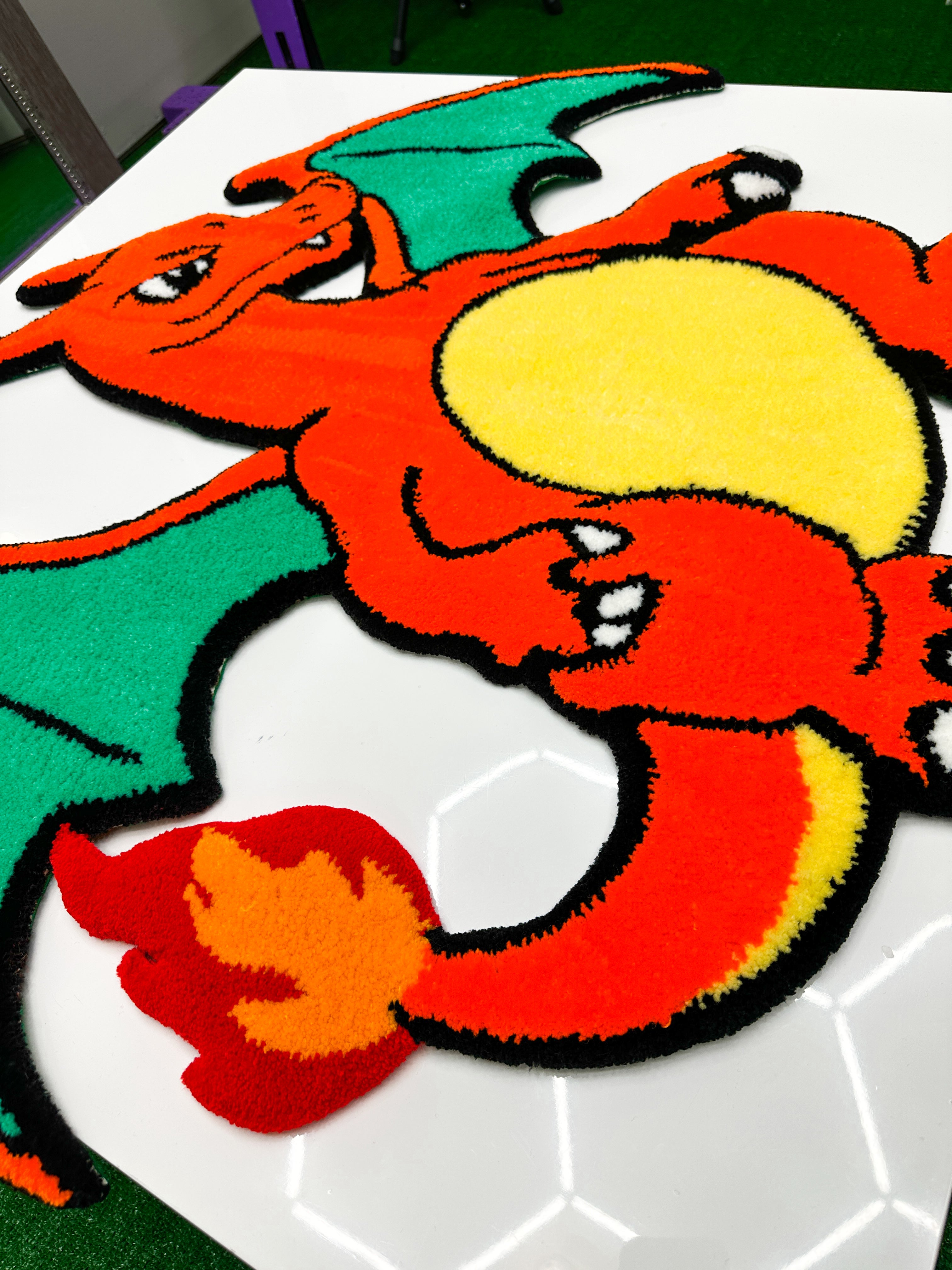 Pokémon Dragon-Tufted Rug/Wall Decor￼